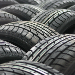 Storing and Caring for Your Seasonal Wheels and Tires